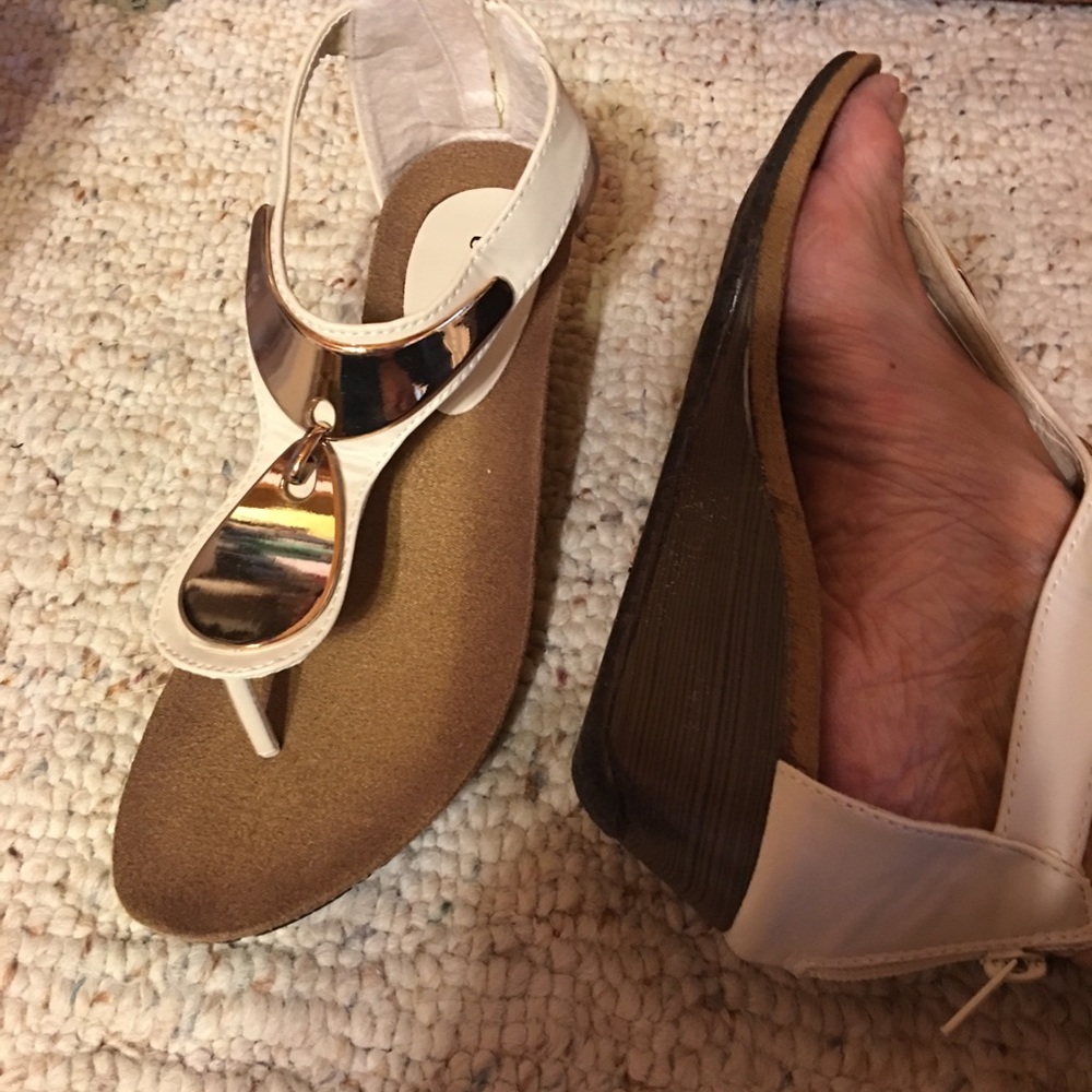 2” sandals, off white with gold accents. - Picture 3 of 4